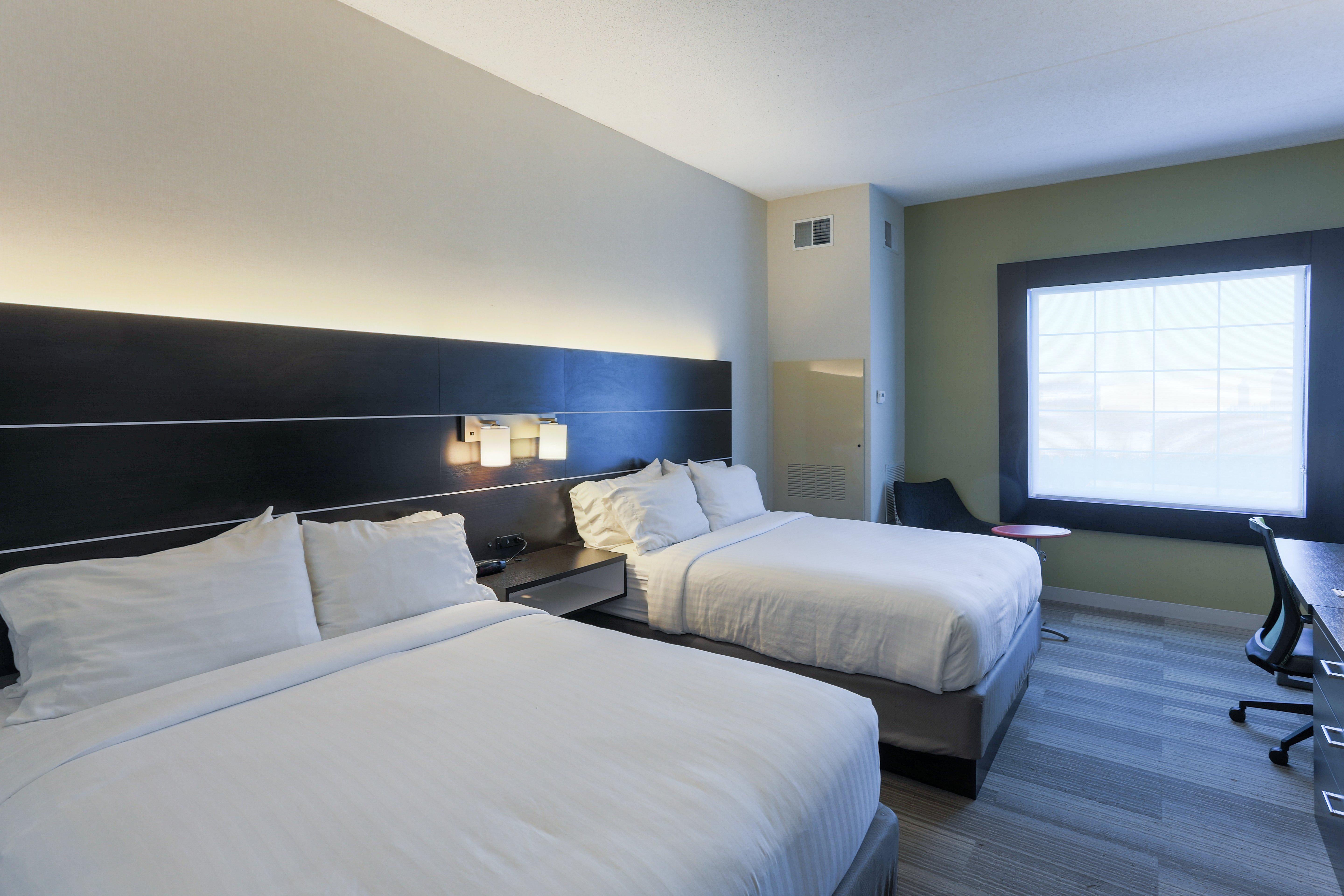 Holiday Inn Express Hotel & Suites Reading By Ihg Exterior photo